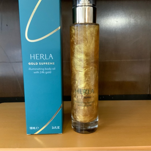 Herald Gold Supreme Illuminating Body Oil - Picture 2 of 7
